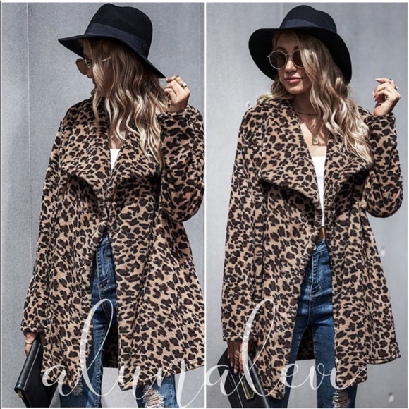 24 HR.. SALE 🥳Buttery Soft Leopard Print Shift Trench Coat - Picture 4 of 5